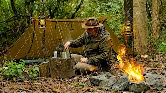Solo Bushcraft Camping in the Rain