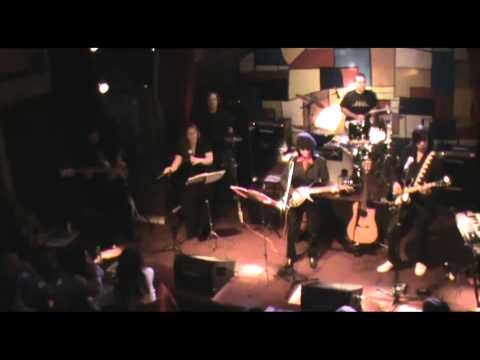 Estefy Lennon Band - "The ballad of John & Yoko" -...