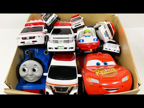 走る、落ちる！救急車のミニカーが坂道走る☆走行テスト！Running