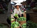 வெளிநாட்டு சந்தையில் வியாபாரம் செய்யும் பெண் #trending #viral #shorts #youtubeshorts #short #youtube