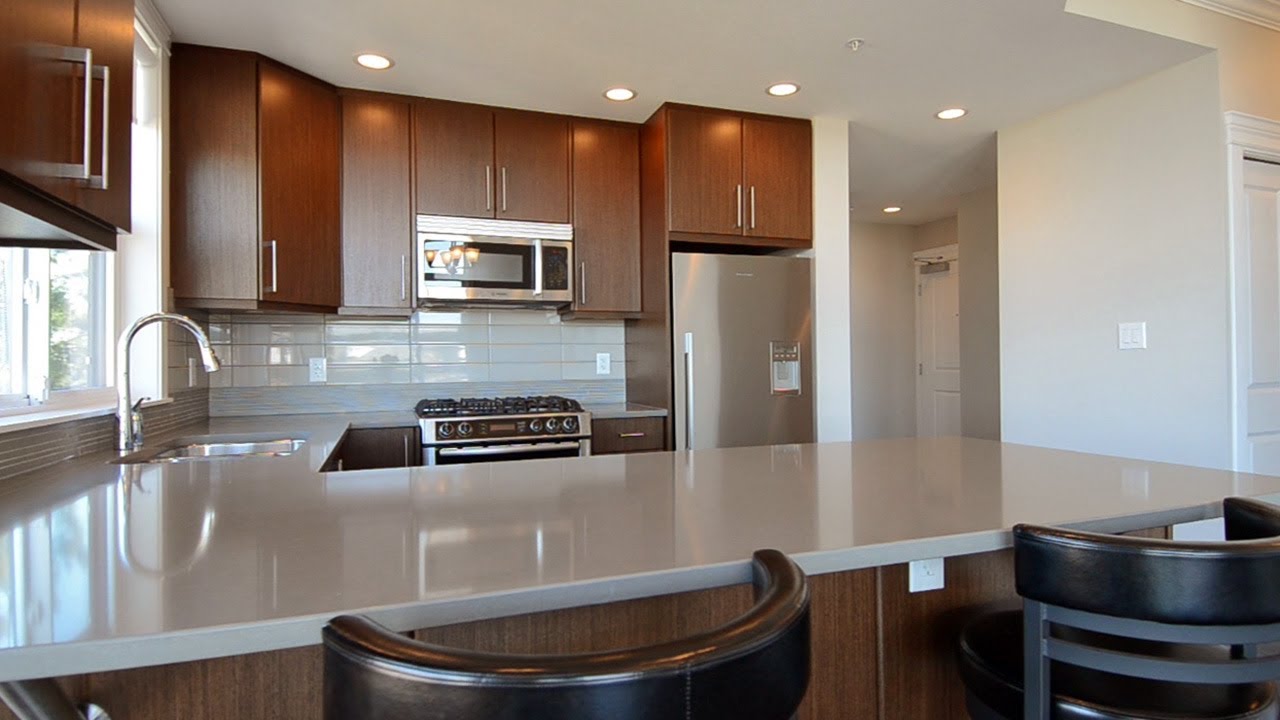 Susan Vollmer, ReMax Colonial Pacific Realty Ltd., Gemini Living listing, south Surrey