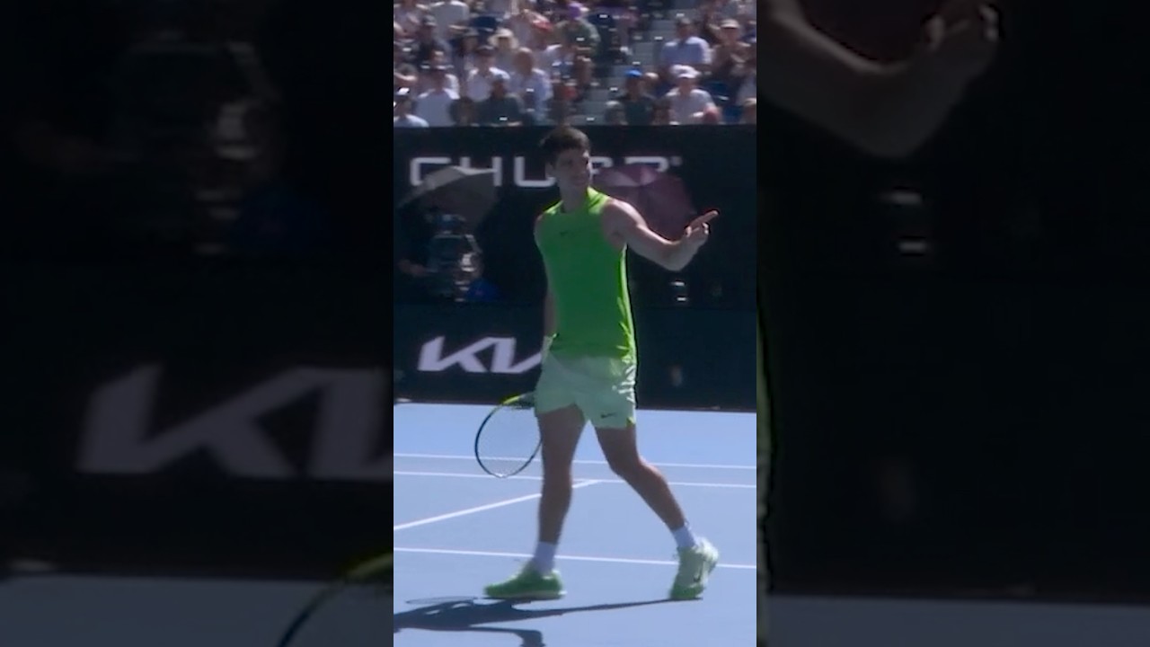 Carlos Alcaraz's INCREDIBLE net point! 😱