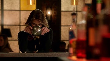Martian manhunter vs Supergirl fight scene (Supergirl S01E16)