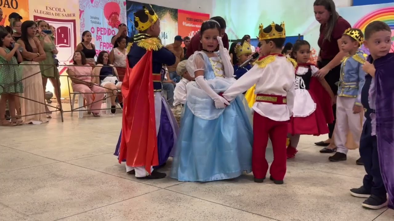 👑 O Fantástico Mistério de Feiurinha. Encanto e mistério no Chá Literário 2025. 