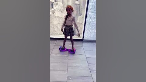 OMG,she is a queen😍 #simate #simatehoverboard #hoverboard