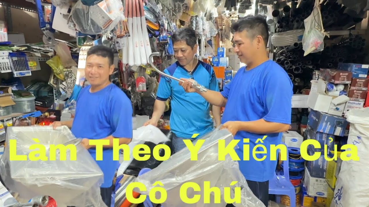 Vợ Chồng Út Tuấn Đi Chợ Mua Thêm Dụng Cụ Trang Trí Theo Lời Góp Ý Của Cô Chú l #TĐVLOG 