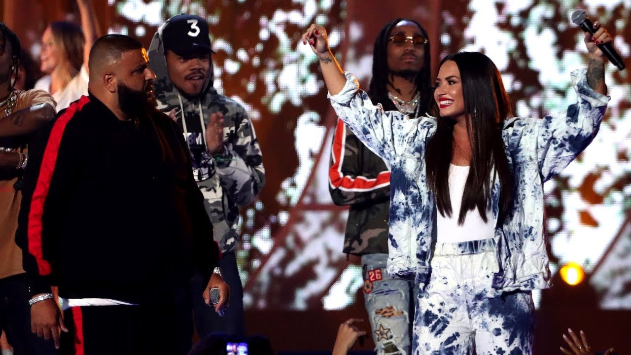 Demi Lovato Sorry Not Sorry Live At The 17 Iheartradio Music Festival With Dj Khaled Youtube Demi Lovato Sorry Not Sorry Live At The 17 Iheartradio Music Festival With Dj Khaled Youtube