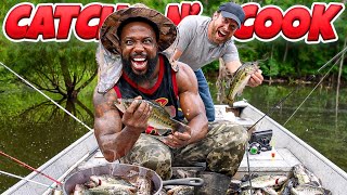 Whatever We Catch, We Cook On The Boat LIVE From Louisiana! 