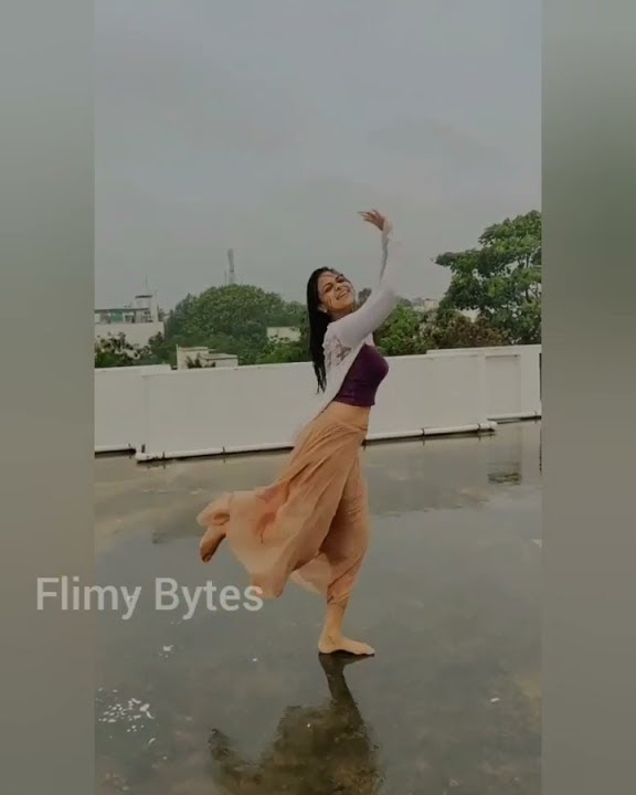 Aruvi Serial Jovita Livingston rain dance ❤️❤️