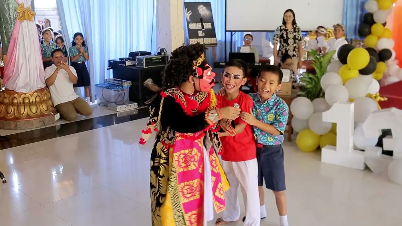 Tari Topeng Lucu || Pelepasan & Perpisahan Siswa Kelas VI- SD Sathya Sai Angkatan XIII