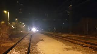 БВ 8602 с локомотиви 46208 и 46221.