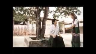 Miniatura del video "ႏြယ္နီ (Nyi Min Khine)"