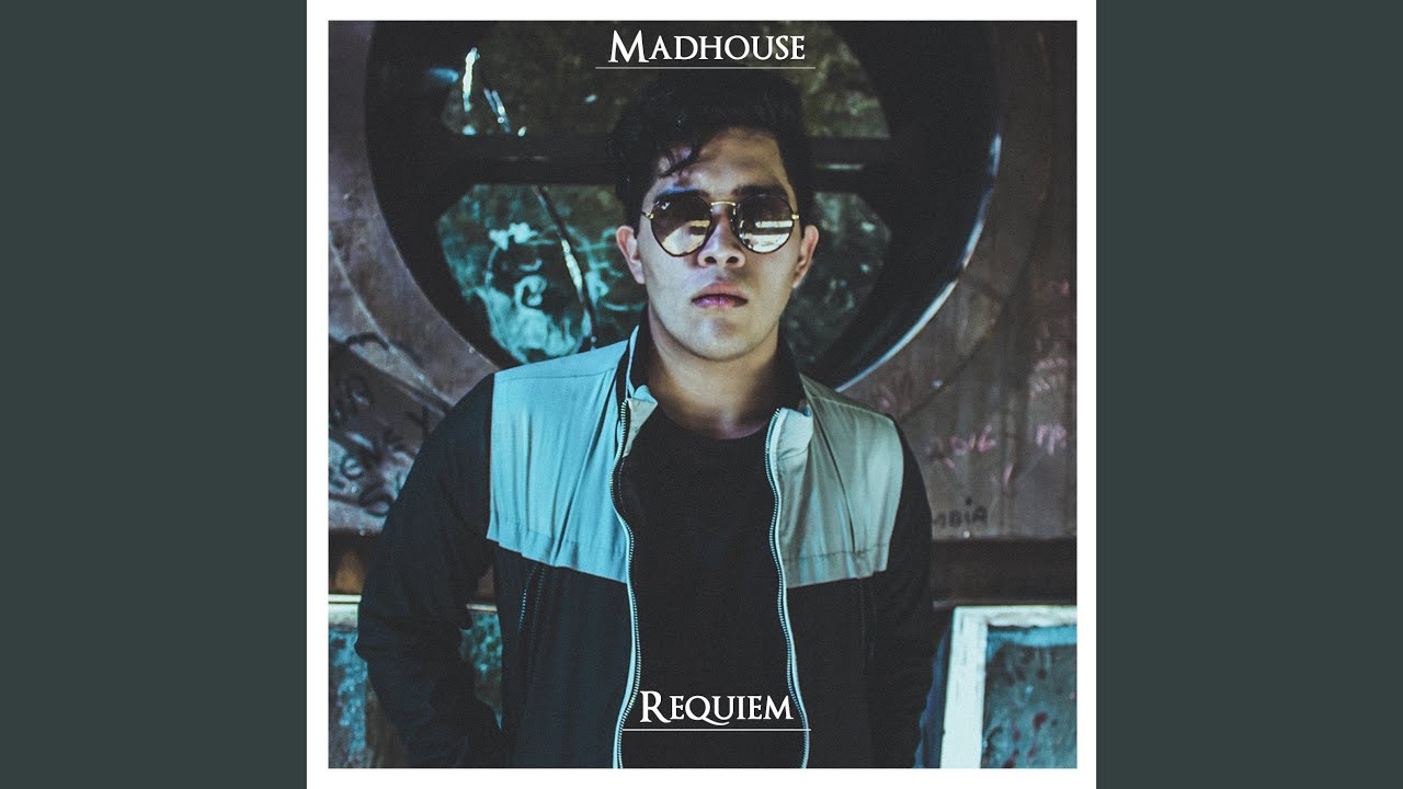 Guarda Requiem su YouTube Guarda Requiem su YouTube