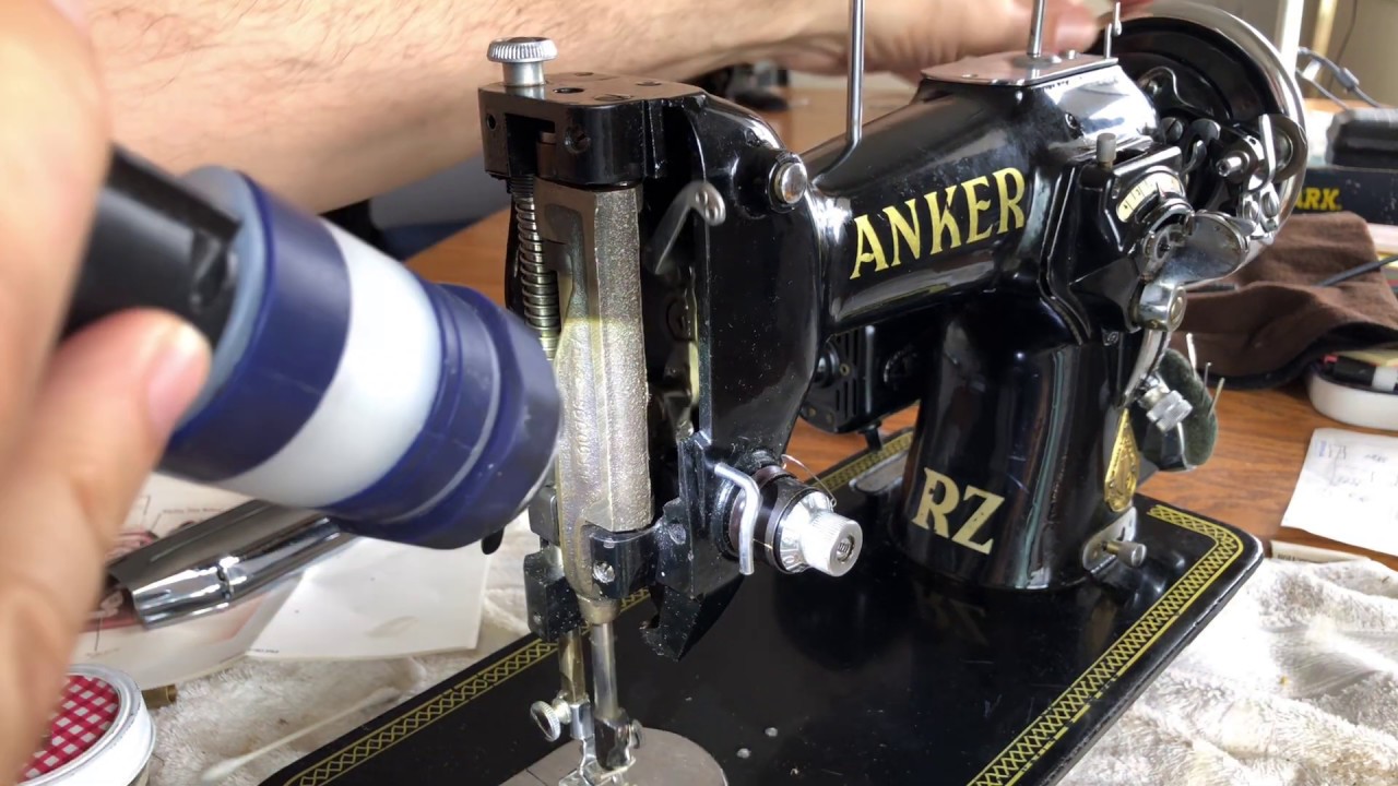 STEP #4: SERVICING A MACHINE I'VE NEVER SEEN BEFORE: Anker RZ: Lubricating Presser and Needle Bars