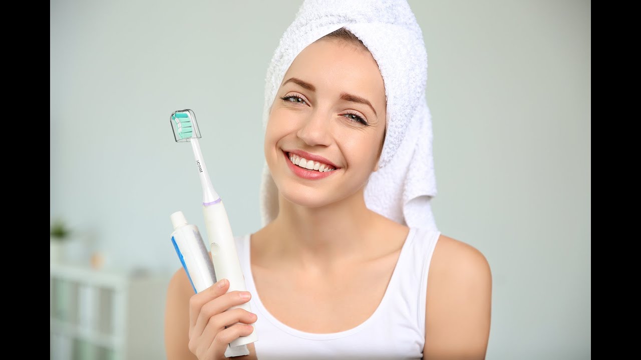HOFAM Snapon Toothbrush Head Compatibility Demonstration for Philips