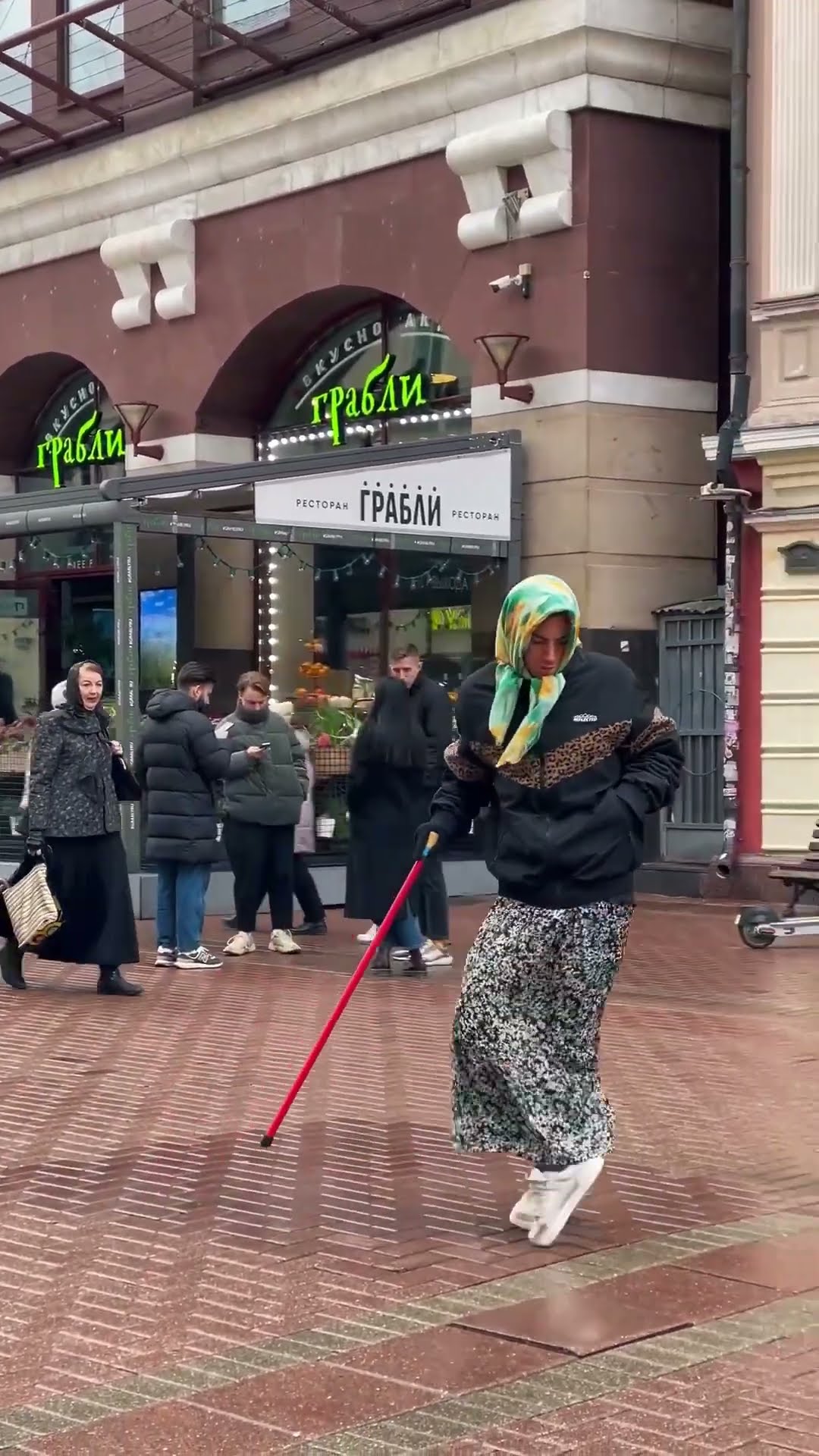 everyone is shocked, cool dance