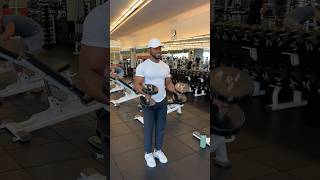 #fitness #biceps #bigarms #gym #gymworkout #gymmotivation #gymlife #akonodixon #gymexercises