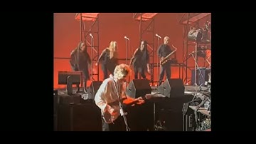 Pink Floyd - Money (PULSE Concert 1994 - Restored & Re-Edited) [Part 1 - backing singers dancing]