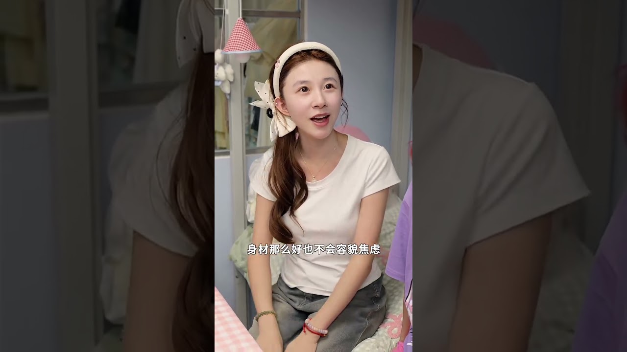 闺蜜情深：校园生活的爆笑日常