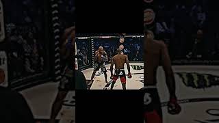 Le Destroza El Craneo De Un Rodillazo