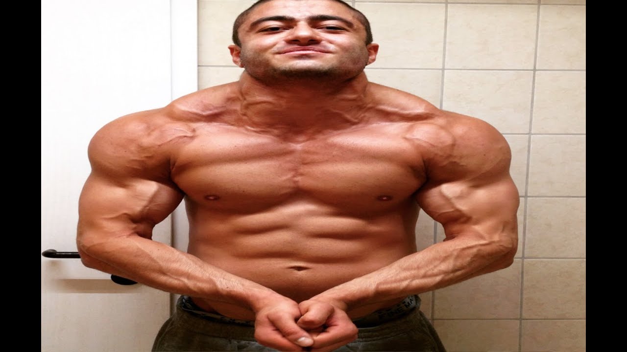 Kevin Schüth - Trizeps / enges Bankdrücken 100kg