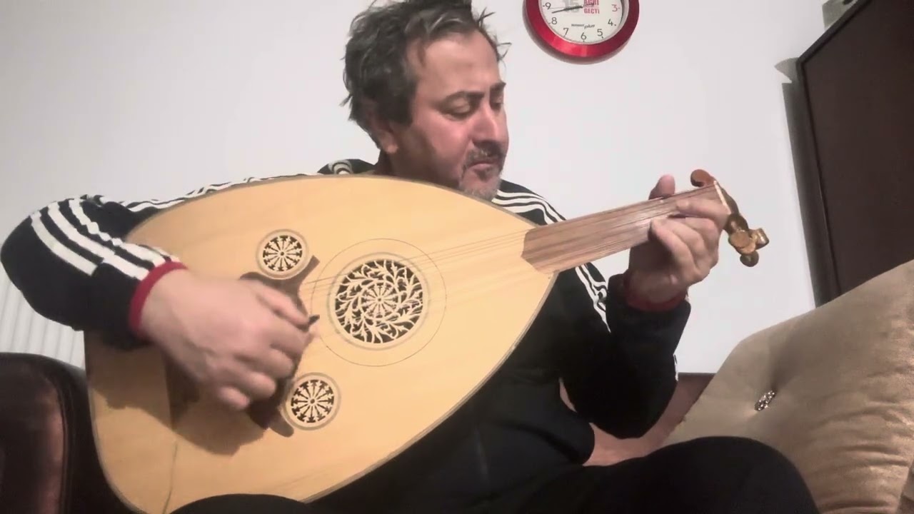 #cümbüşi olmayan #nağmeler  :)