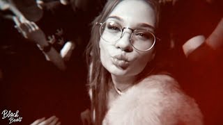 MULTIPLATINA - Прыгает (На концерте) Премьера 2018