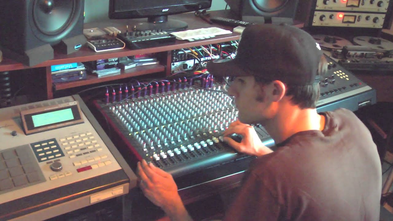 Akai Mpc  60 French House No 2