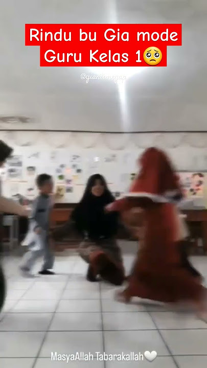 Rinduuu🥺 #gurusd #teacherlife #anaksekolah #fypシ゚ #trendingshorts #bocilsd #viralvideo #flashback