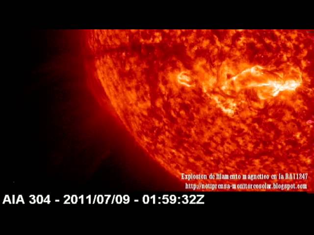 SDO AIA304 09julio2011 explosion de filamento magnetico en la ...