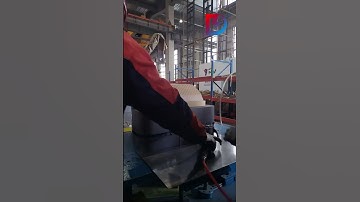 Single phase transformer body core fixing