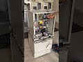 Vaccum circuit brraker operate