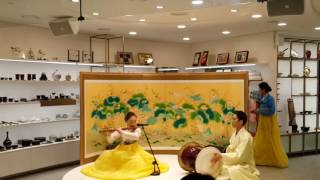 korean traditional music - daegeum and janggu