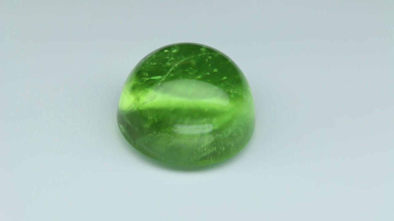 Peridot Round Cabochon 19.19 Carats
