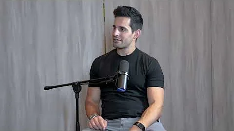 Stephanie Vaquer Created The Devil’s Kiss By Accident