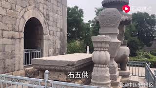 这是明代藩王的妃子墓，让人琢磨不透是地宫两侧竟然有俩丫鬟墓！