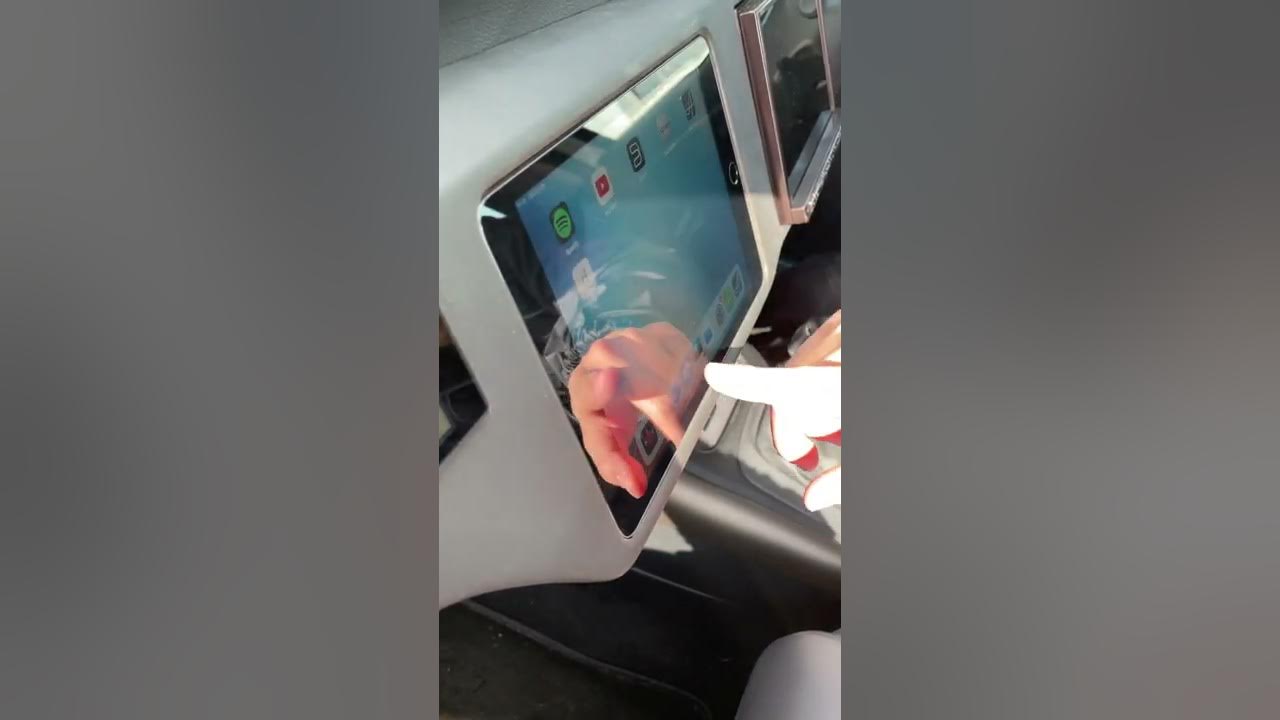 Ipadを車に埋め込んでみました Shorts Youtube