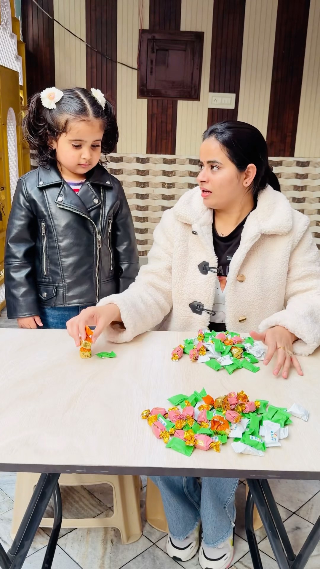 Anaya Ke Sath Mumma Ne Cheating Kar Di?