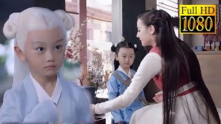 картинка: Фэн Цзю тайно родила гунгуна, его седые волосы совсем как у императора.