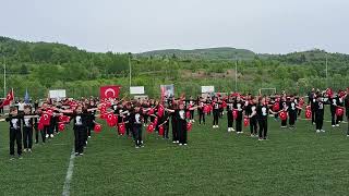 İzindeyiz Yüce Atam 23 Nisan Kutlamaları Çaydeğirmeni Toki Ilkokulu 3. Sınıflar