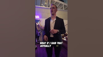 Just a regular guy with an invisible deck of cards 🤷🏼‍♂️🤯🪄 #magician #invisible #losangeles