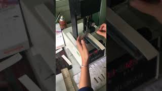 How to use the blade sharpness testing machine