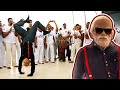 Old Man Capoeira Prank - Vovô jogando capoeira