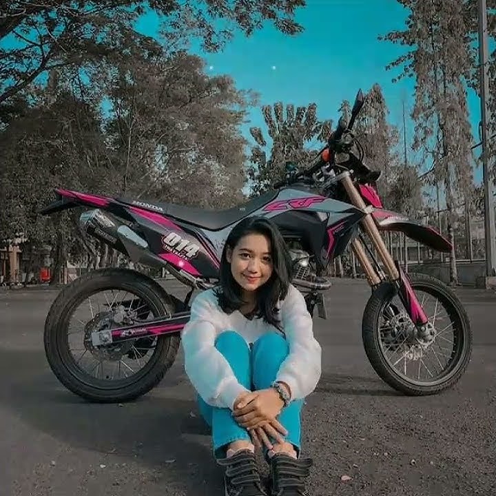 Story wa dj karna su sayang || cewe cantik Supermoto || literasi Supermoto keren