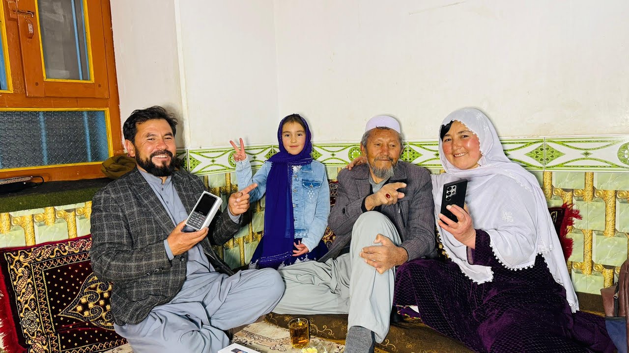 خداراشکر آته علی سینا برگشت از سفر | اما برای چی رفته بود ؟