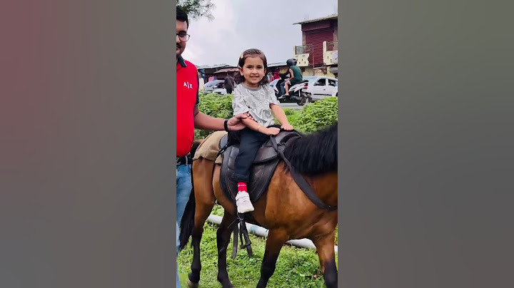 Himanshi Ne Ki Horse Ride