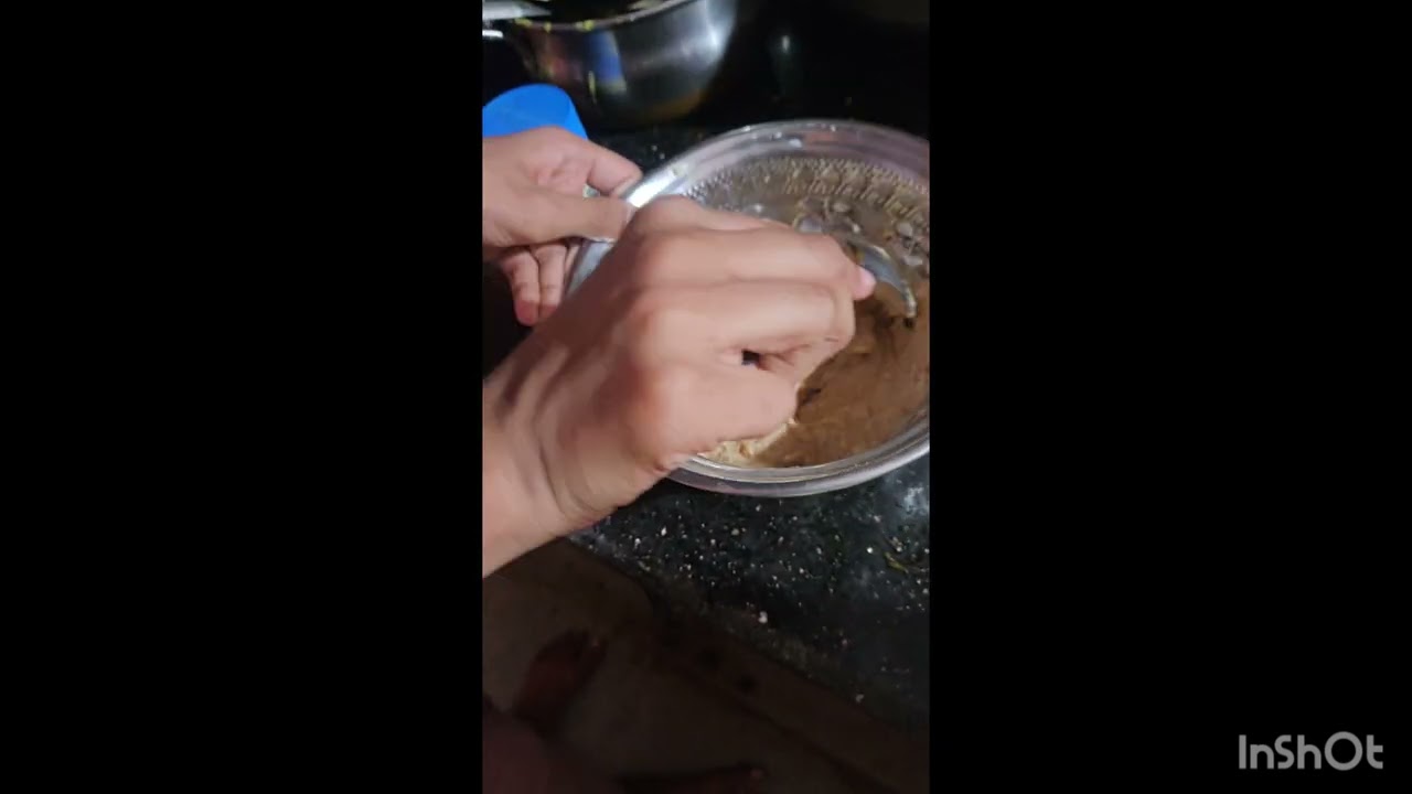 Hello Amazians I made parle-G bread cake for my mother's birthday .