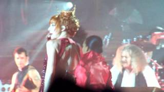 Mylène Farmer : Live Souvenir à Douai (19/06/2009) - Pourvu qu'elles soient douces