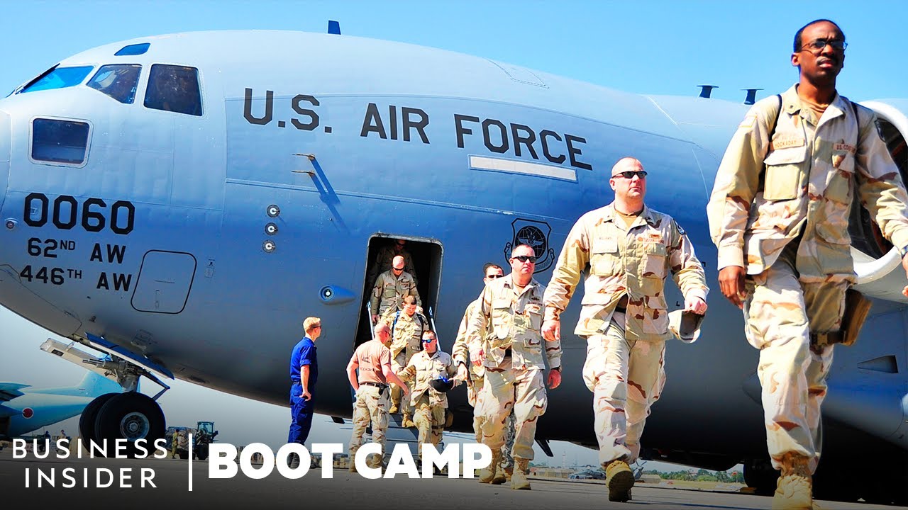 ⁣What It Takes to Fly The $340 Million C-17 Globemaster III | Boot Camp
