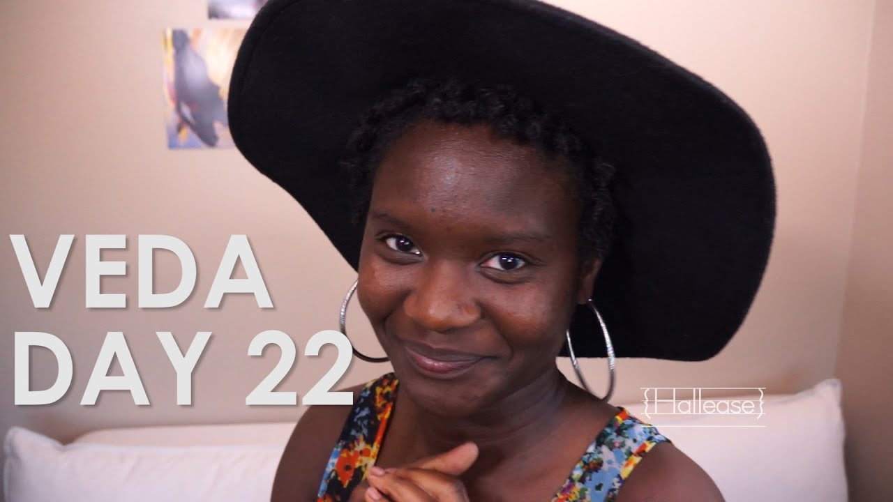 Online Dating Fascinates Me | VEDA Day 22 @Hallease